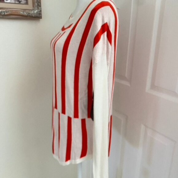 Trouve Red White Mix Stripe Jacquard Sweater Size XS Relaxed NWT Holiday. B5 - Picture 3 of 9